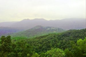 Top những điều thú vị về núi Hồng Lĩnh Hà Tĩnh bạn nên biết núi Hồng Lĩnh Hà Tĩnh